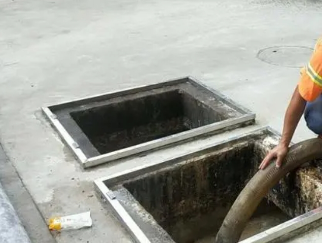 茂南化粪池清理