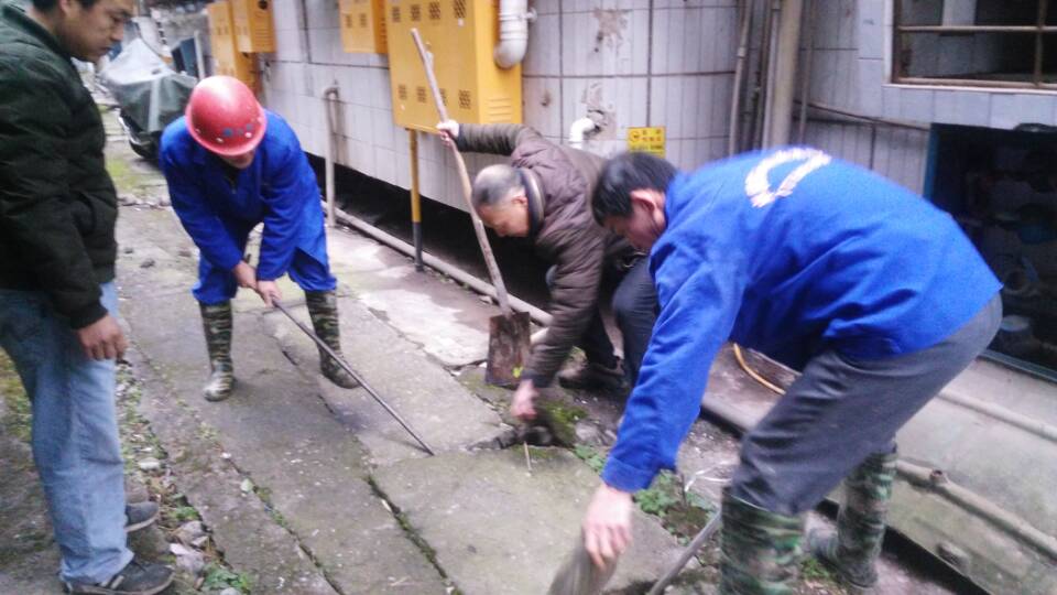 茂南清掏化粪池、管道疏通一站式服务<高效><技术><可靠>